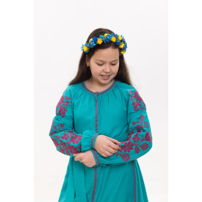 Детское вышитое платье бирюзовое